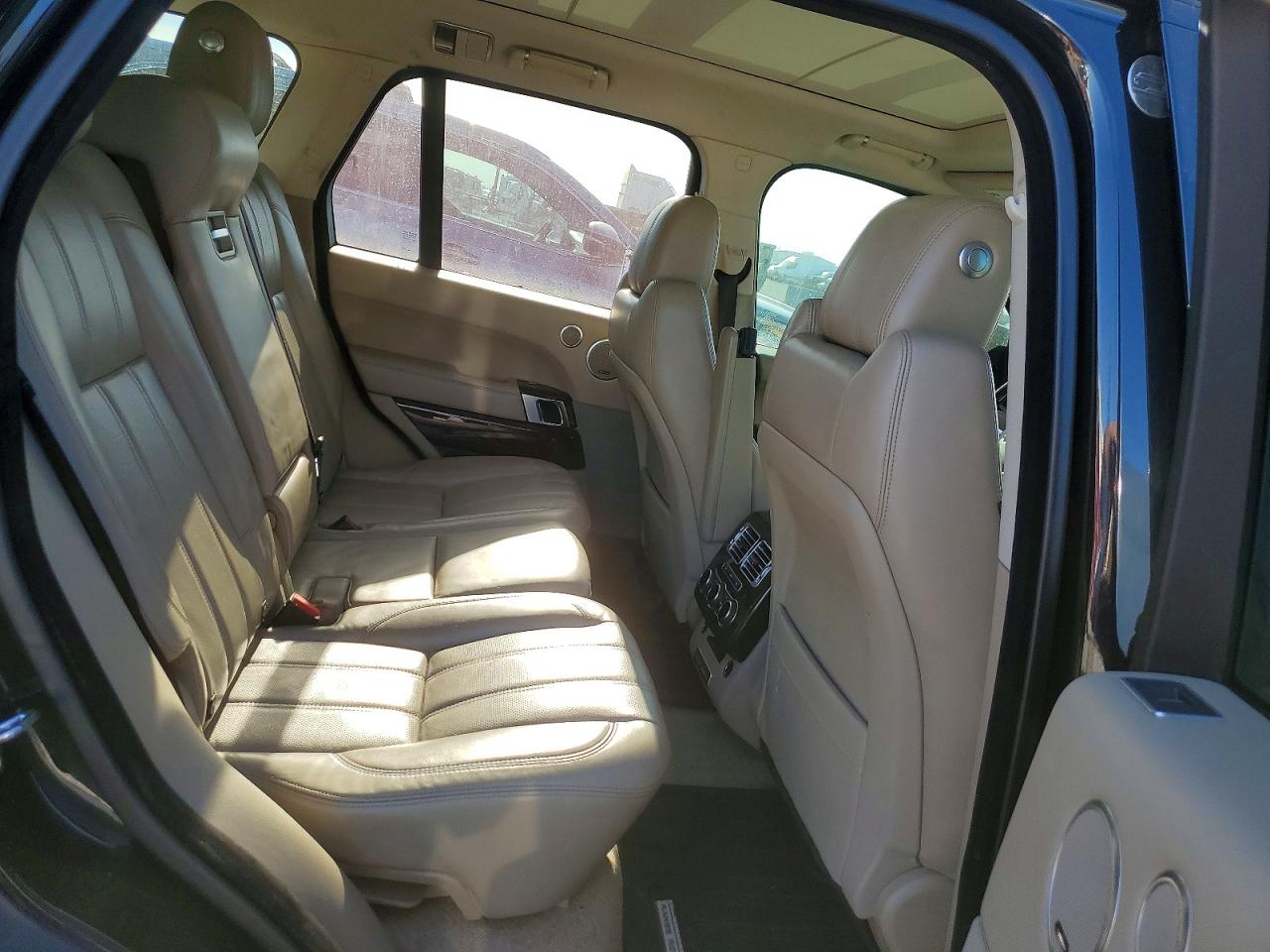 2016 LAND ROVER RANGE ROVER HSE photo 11