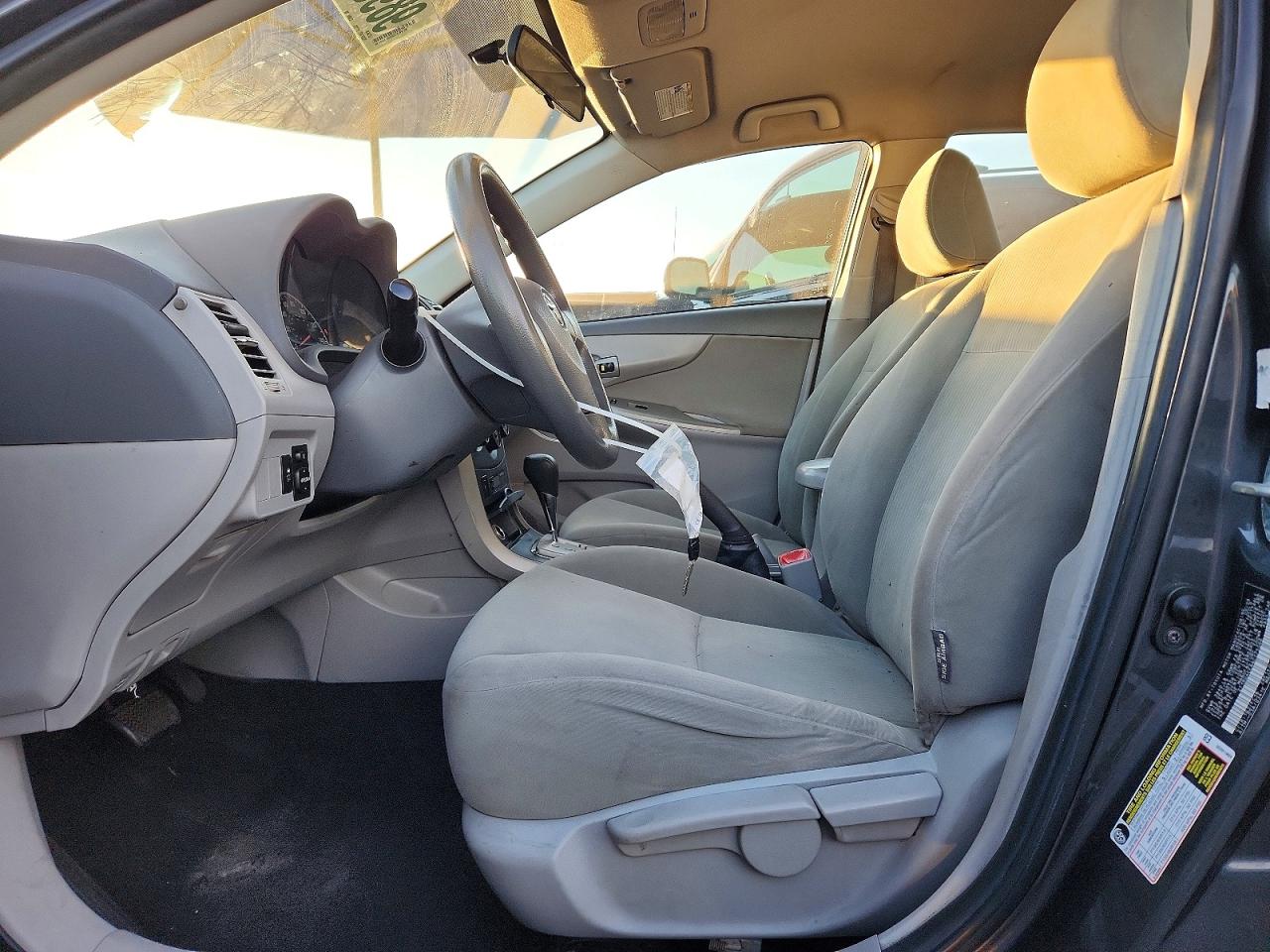 2010 TOYOTA COROLLA BASE photo 7