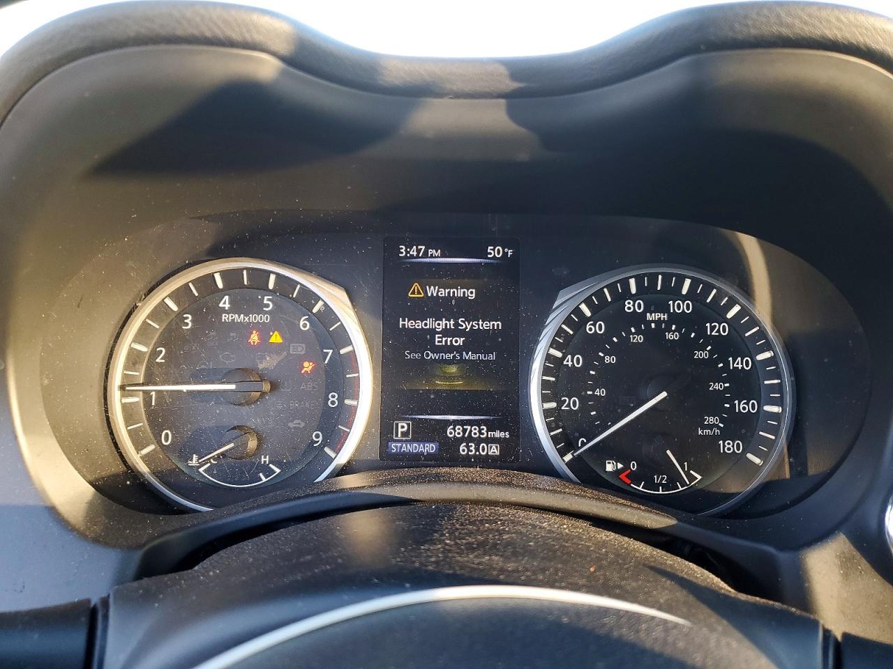 2018 INFINITI Q50 LUXE photo 9