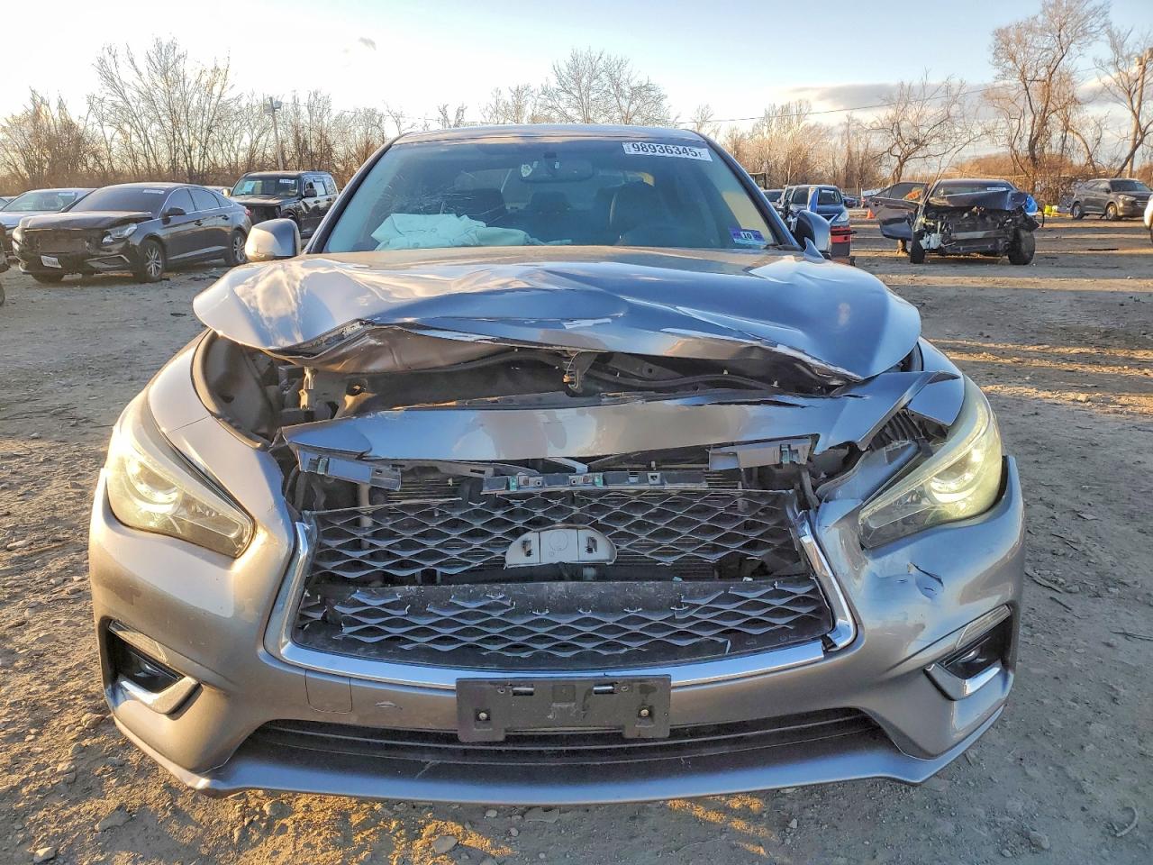 2018 INFINITI Q50 LUXE photo 5
