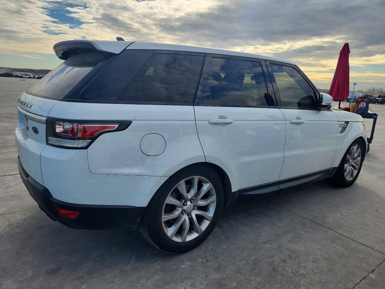 2016 LAND ROVER RANGE ROVER SPORT HSE photo 3
