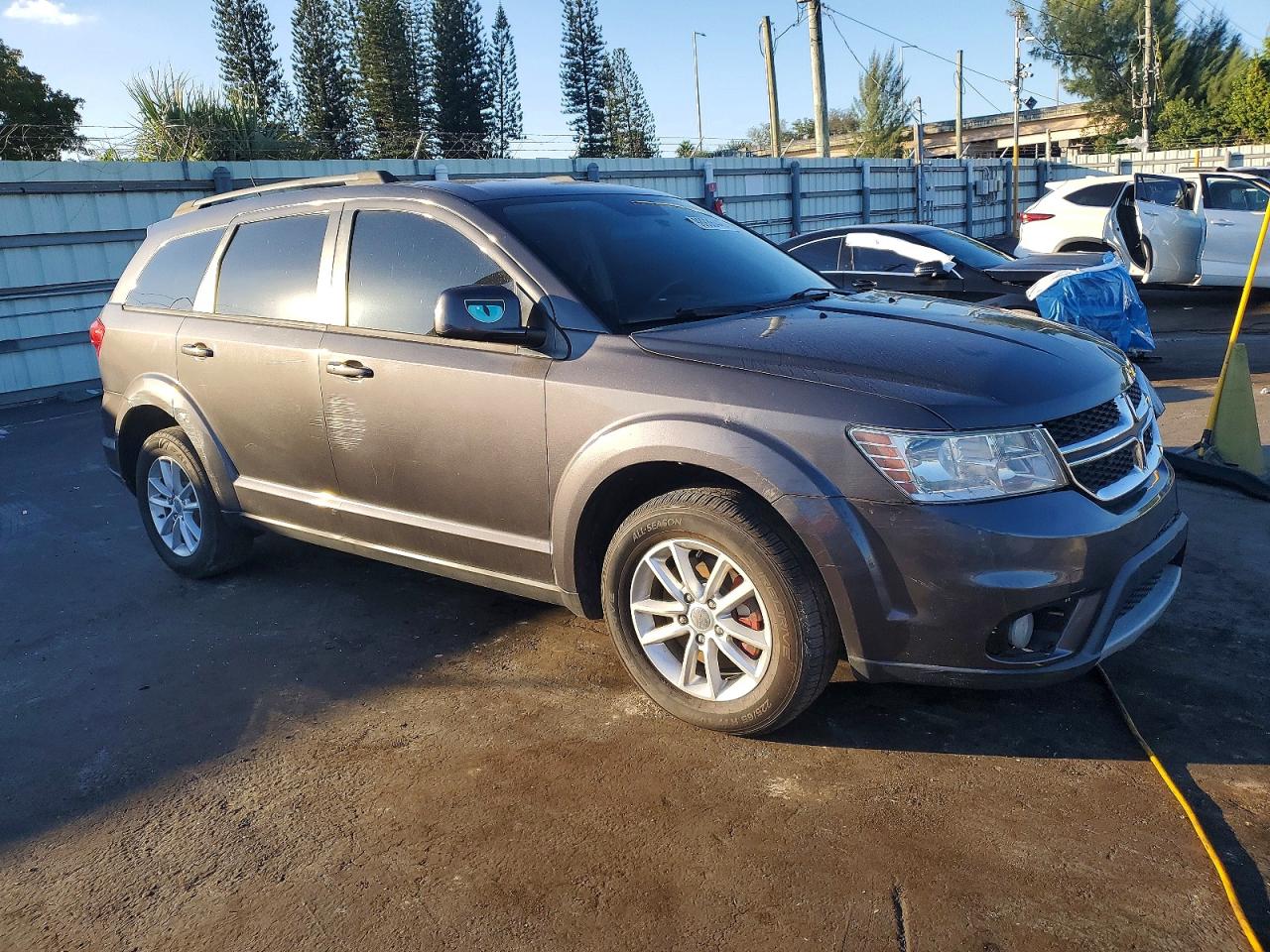 2017 DODGE JOURNEY SXT photo 7