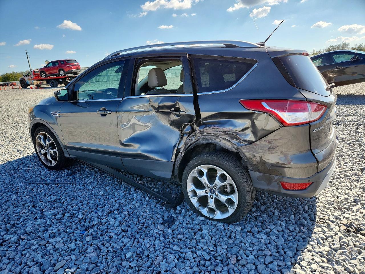 2015 FORD ESCAPE TITANIUM photo 2