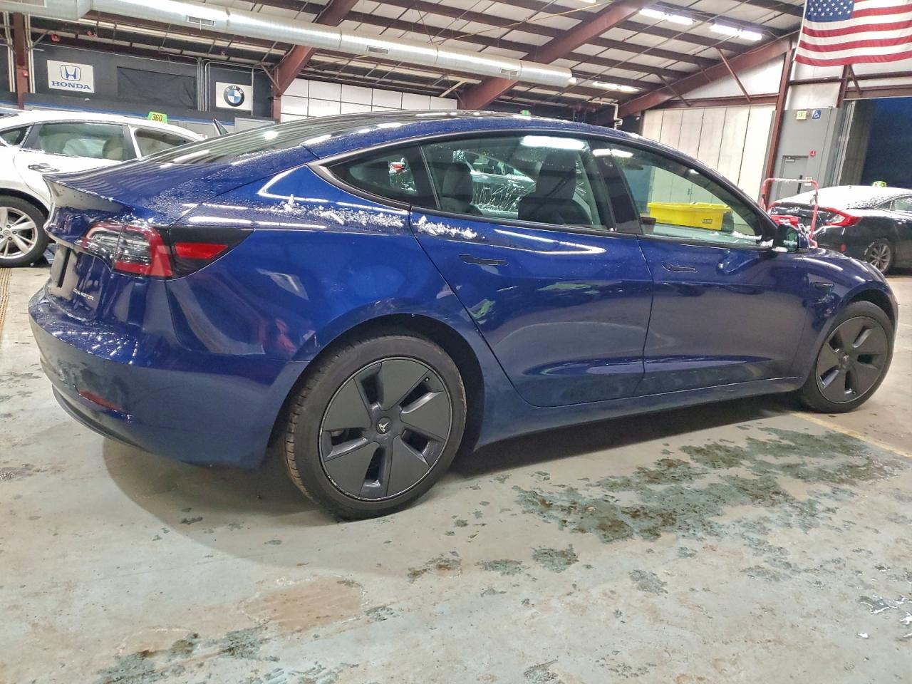 2021 TESLA MODEL 3 photo 3