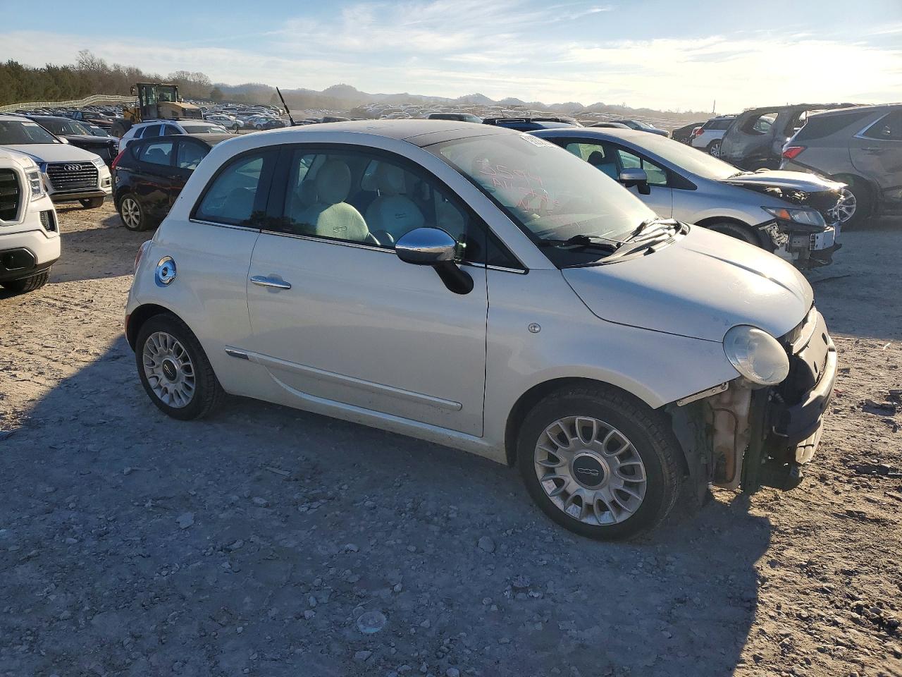 2012 FIAT 500 LOUNGE photo 4