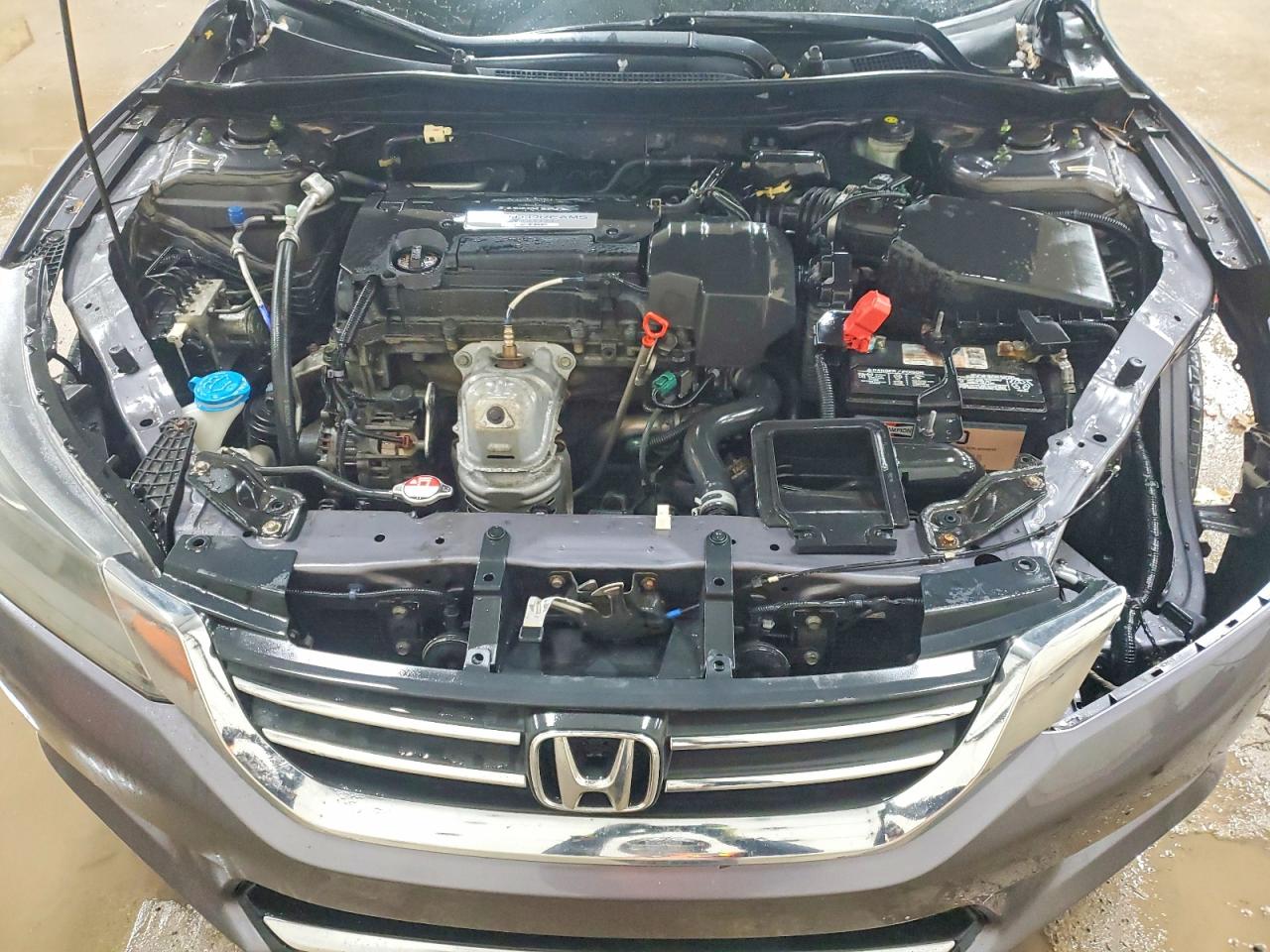 2013 HONDA ACCORD LX photo 11