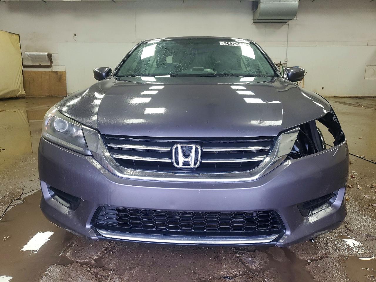2013 HONDA ACCORD LX photo 5