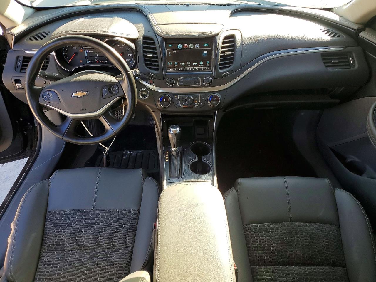2018 CHEVROLET IMPALA LT photo 8