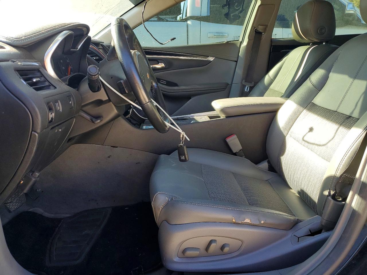 2018 CHEVROLET IMPALA LT photo 7