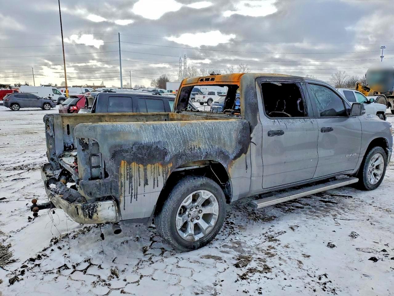 2023 RAM 1500 BIG HORN/LONE STAR photo 3