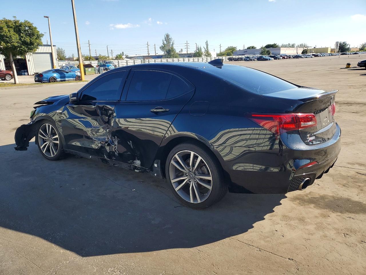 2018 ACURA TLX TECH+A photo 3
