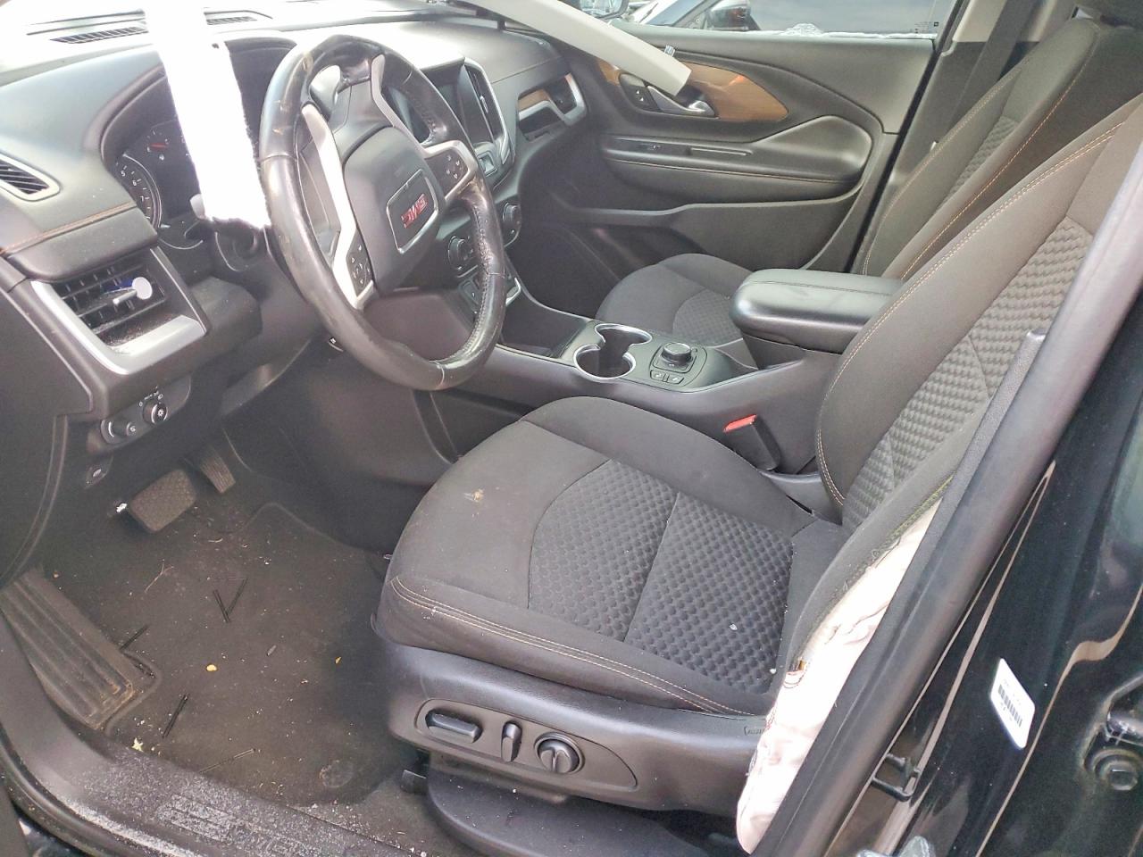 2019 GMC TERRAIN SLE photo 7