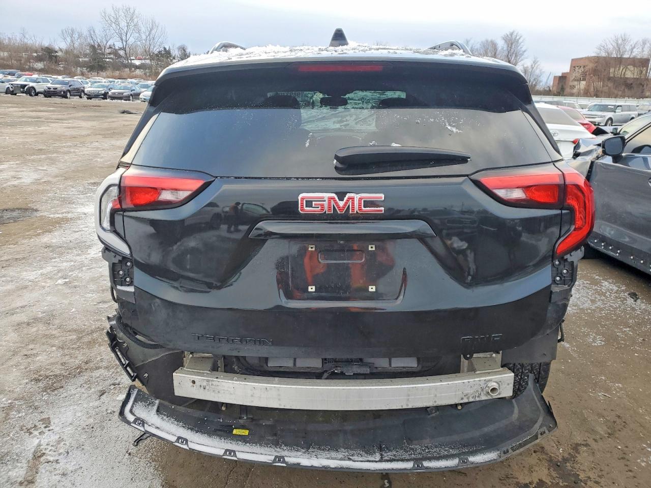 2019 GMC TERRAIN SLE photo 6