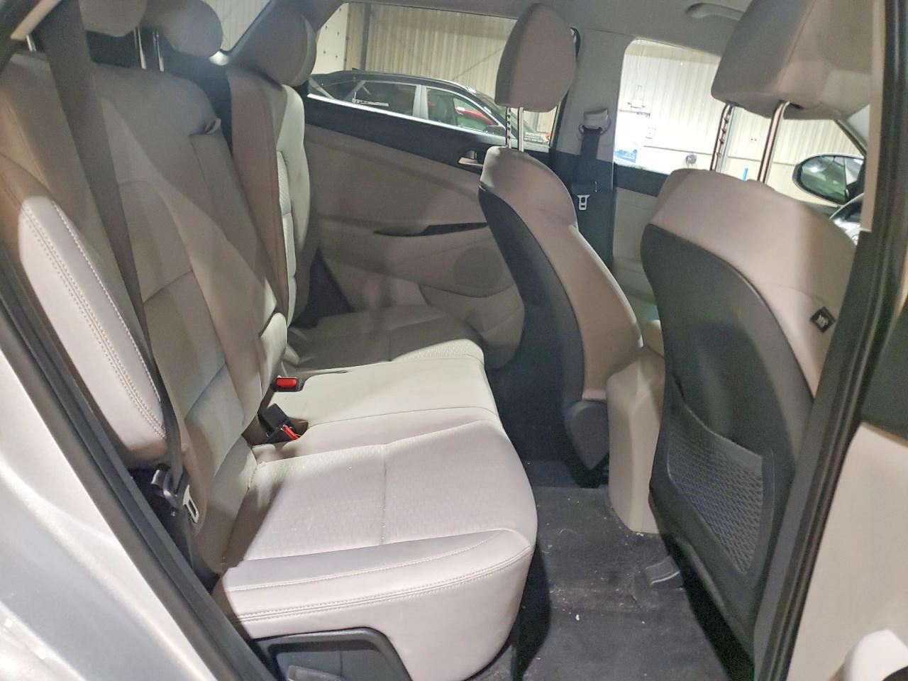 2019 HYUNDAI TUCSON SE photo 21