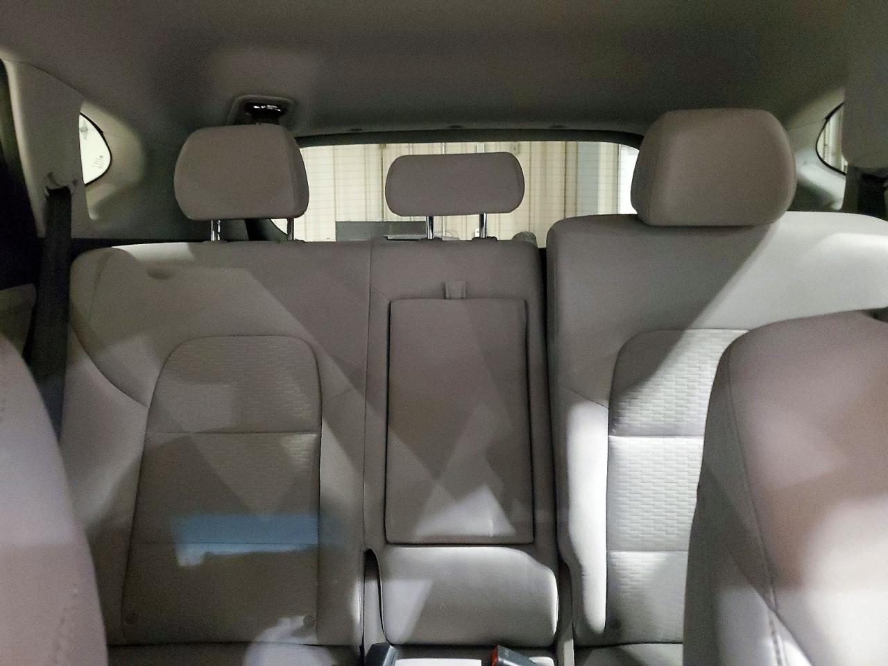 2019 HYUNDAI TUCSON SE photo 19