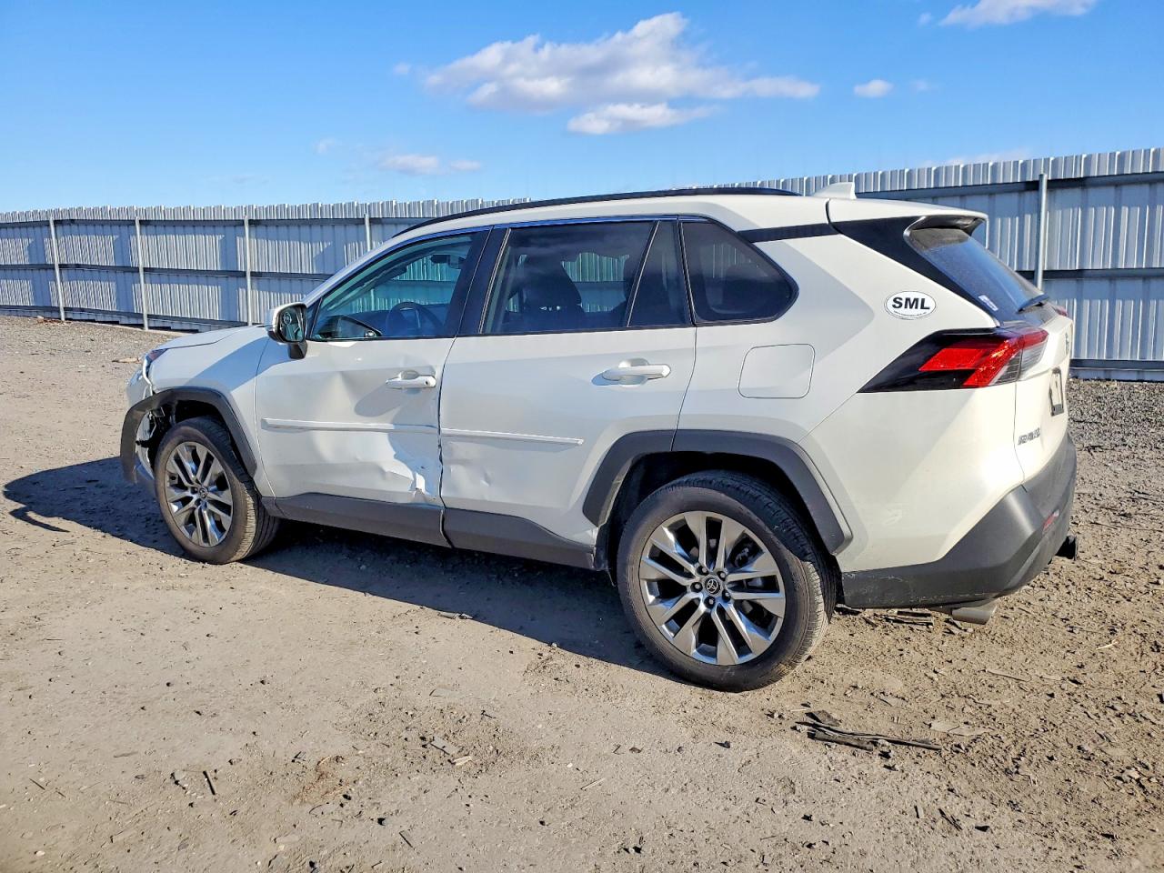 2021 TOYOTA RAV4 XLE PREMIUM photo 2