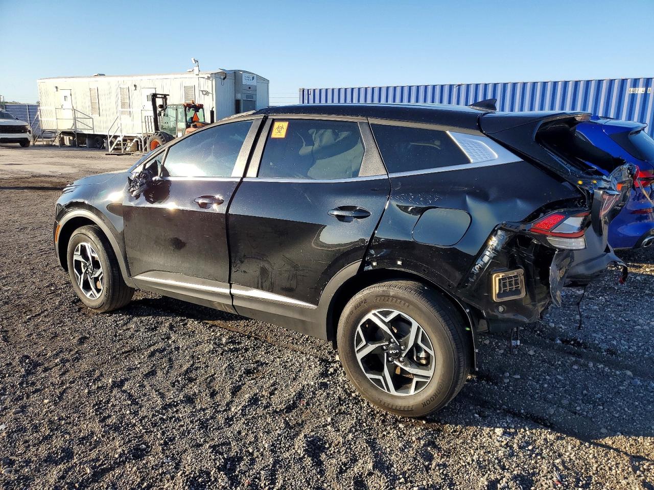 2025 KIA SPORTAGE LX photo 2