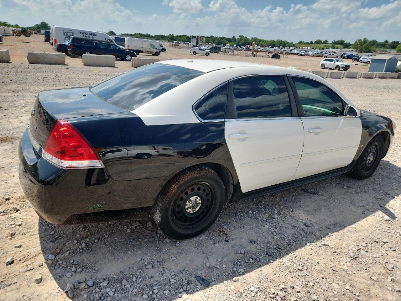 2009 CHEVROLET IMPALA photo 3