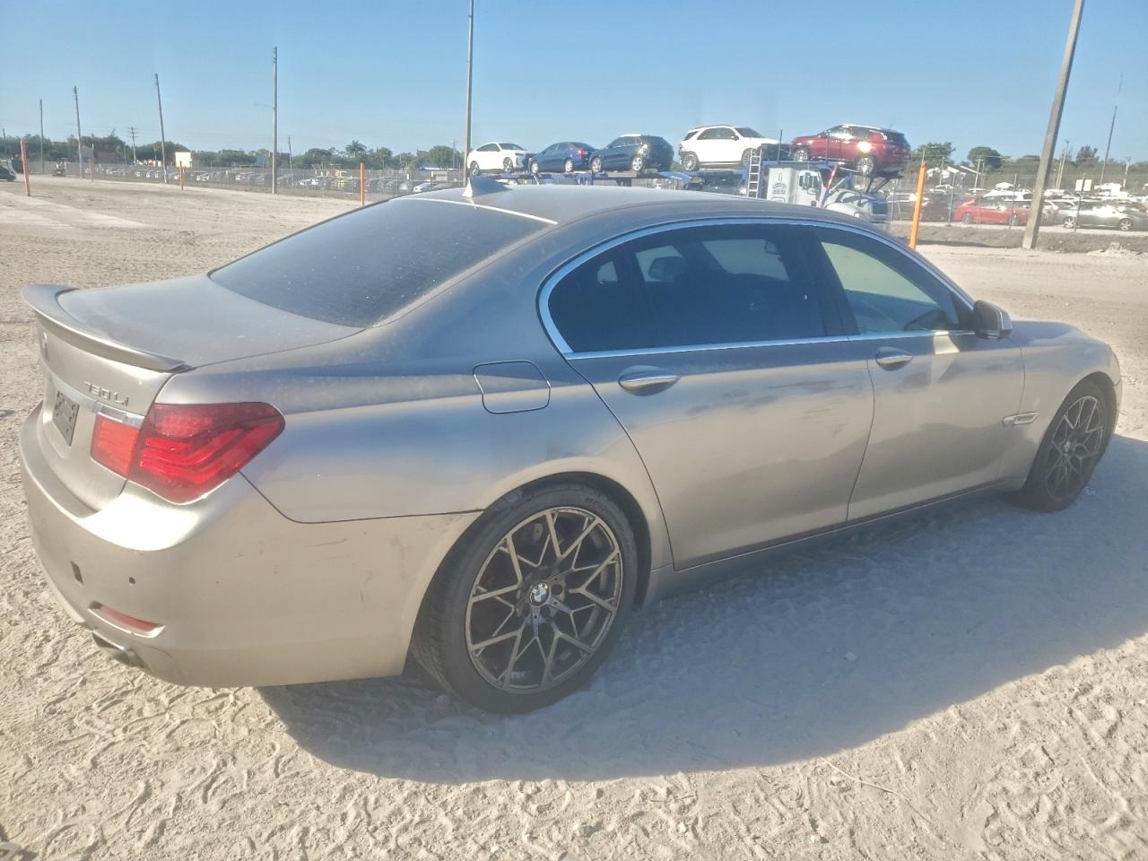 2011 BMW 750 LXI photo 3