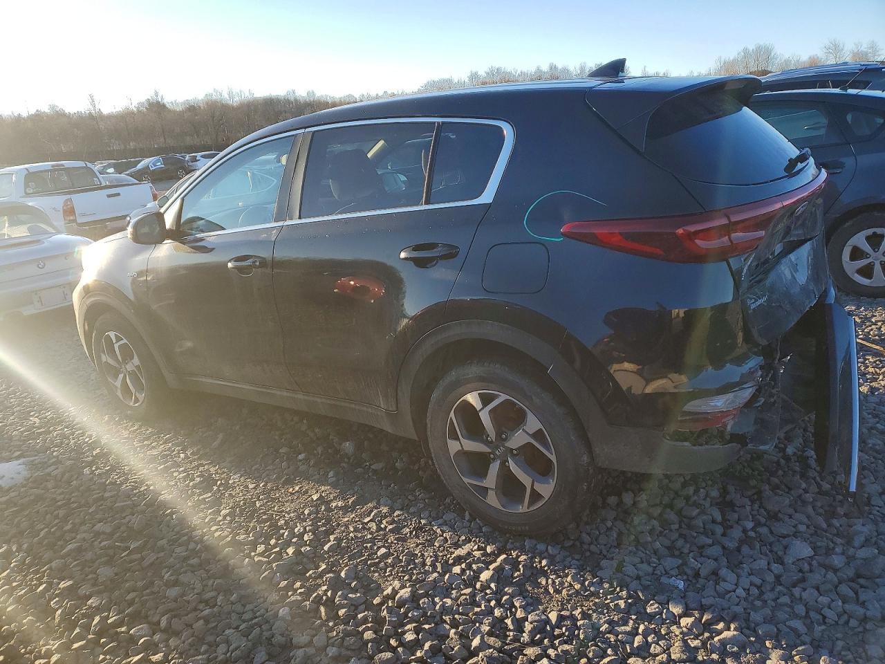 2020 KIA SPORTAGE LX photo 2