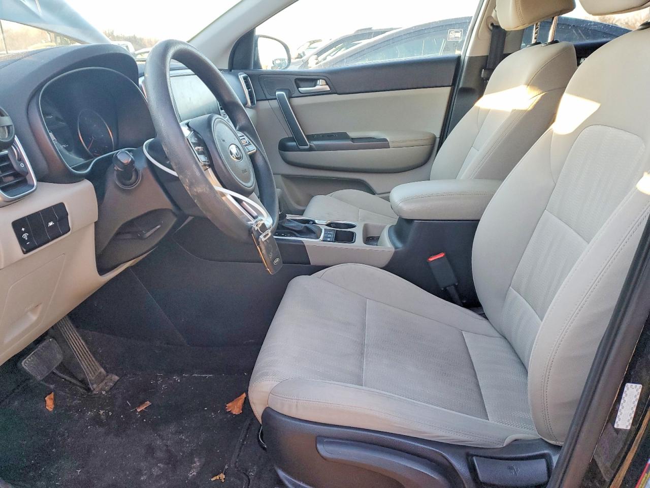 2020 KIA SPORTAGE LX photo 7