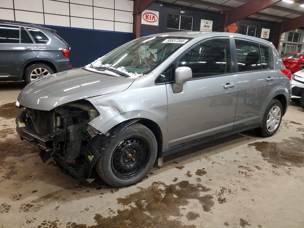 2012 NISSAN VERSA