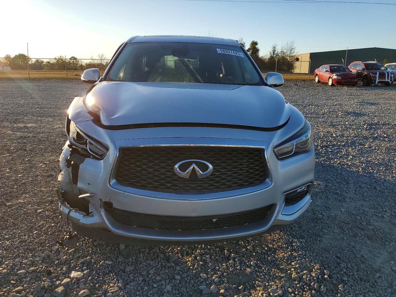 2020 INFINITI QX60 LUXE photo 5
