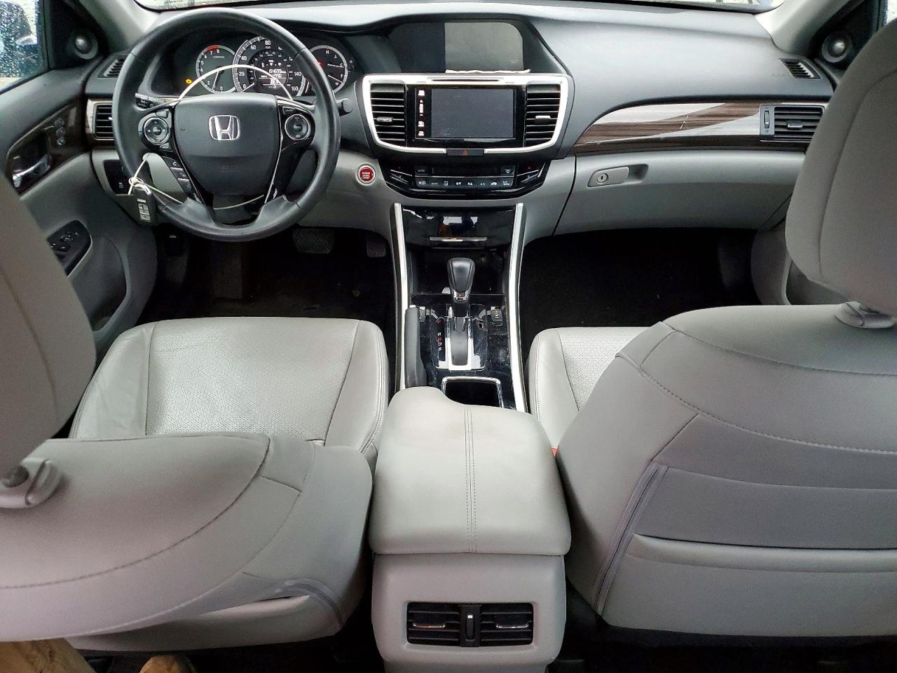 2017 HONDA ACCORD EXL photo 8