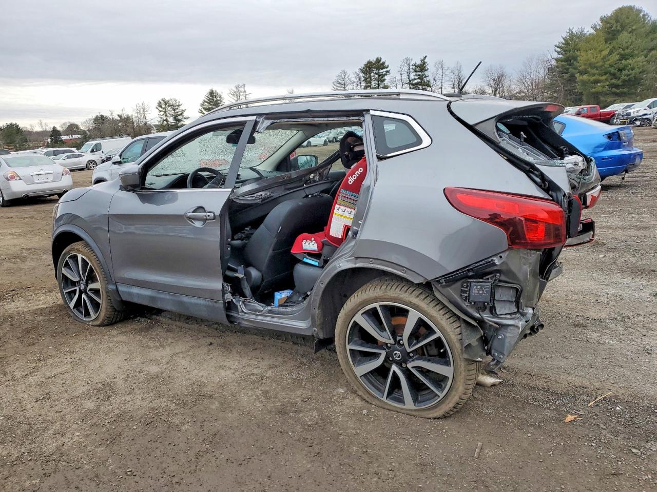 2018 NISSAN ROGUE SPORT S photo 4