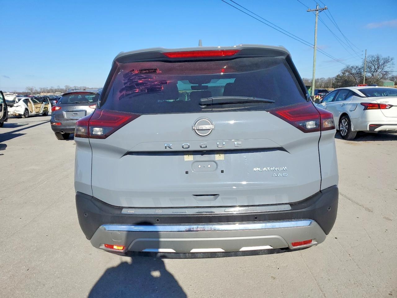2023 NISSAN ROGUE PLATINUM photo 6