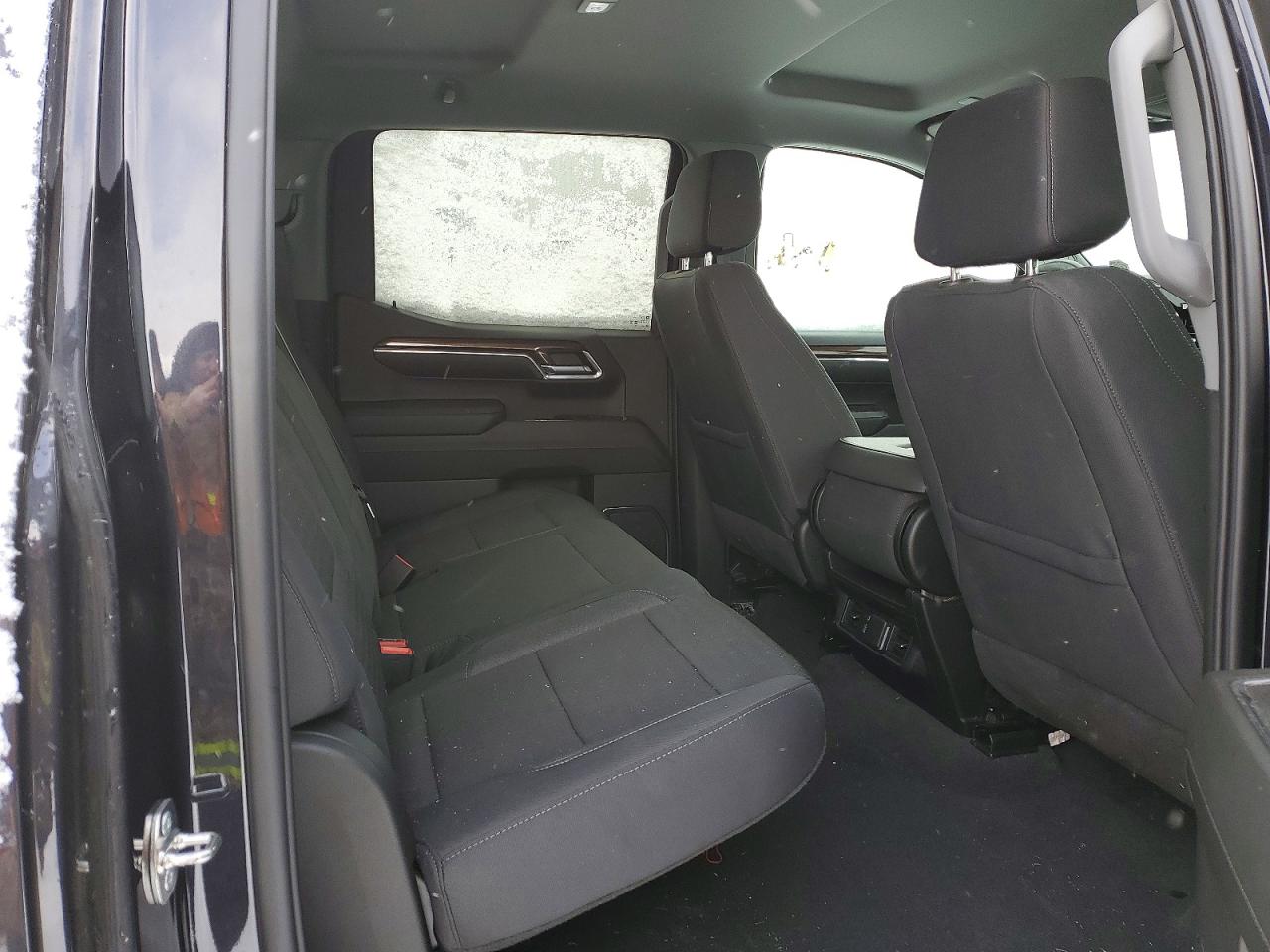 2024 CHEVROLET SILVERADO K1500 LT-L photo 19