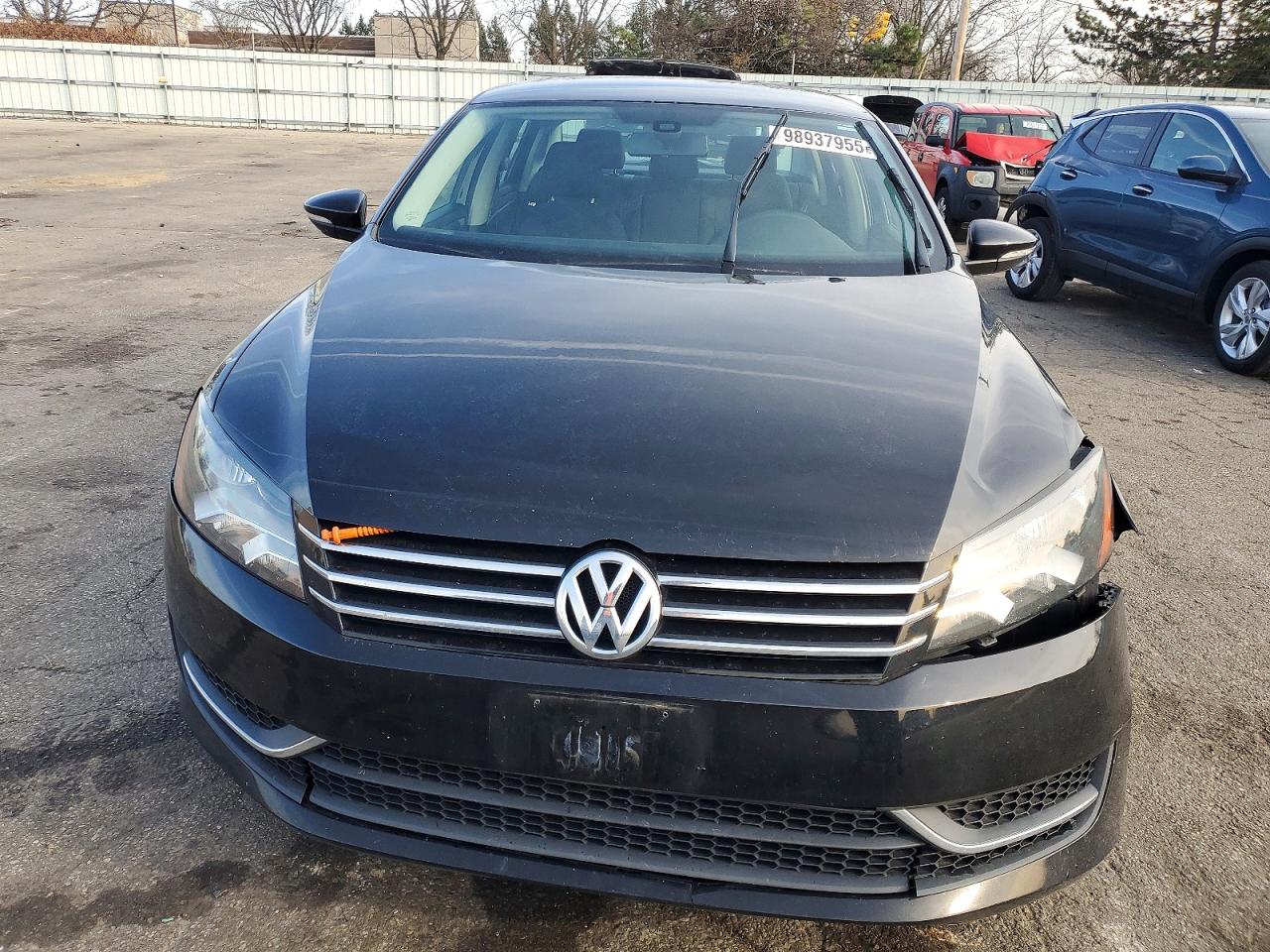 2012 VOLKSWAGEN PASSAT S photo 5