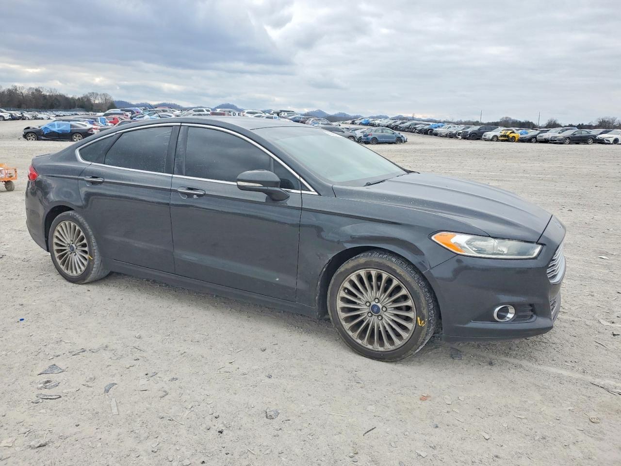 2013 FORD FUSION TITANIUM photo 4