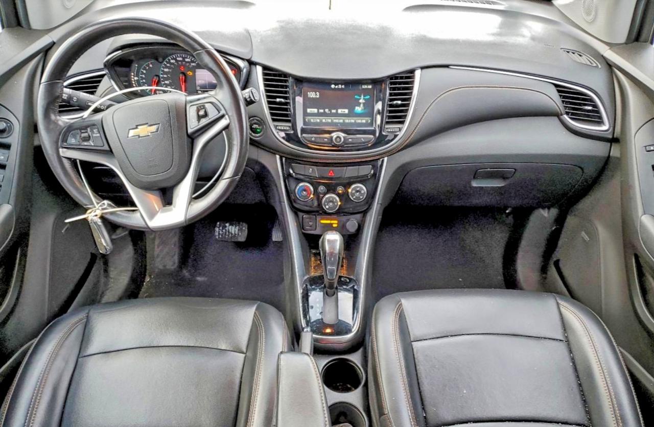 2017 CHEVROLET TRAX PREMIER photo 8