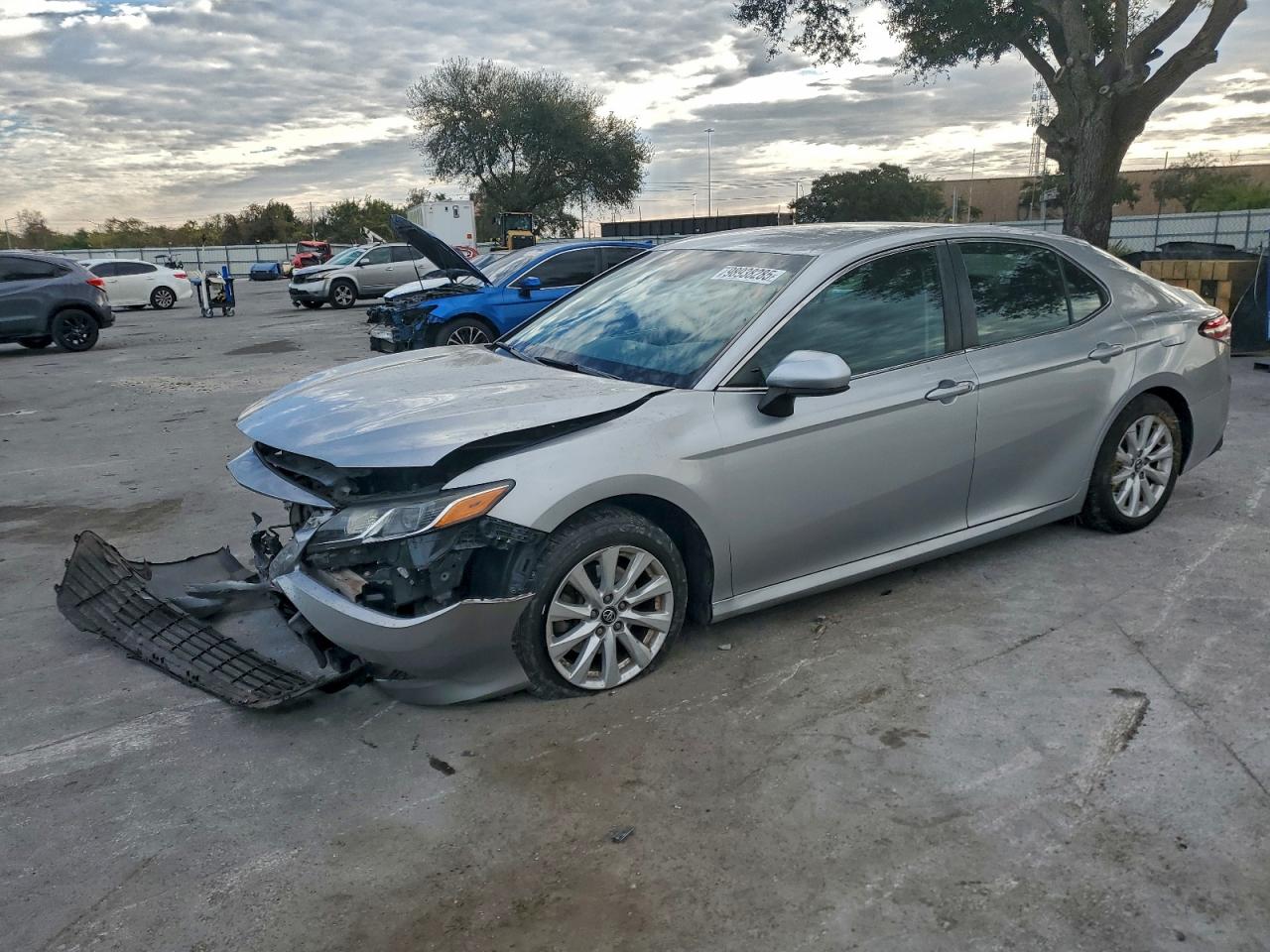 2018 TOYOTA CAMRY