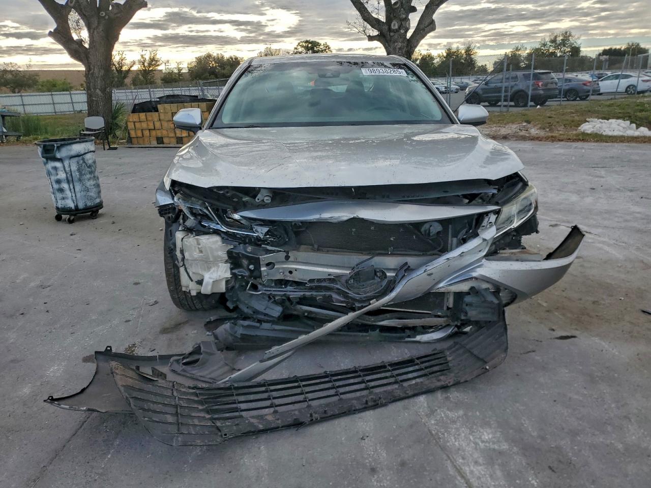2018 TOYOTA CAMRY L photo 5