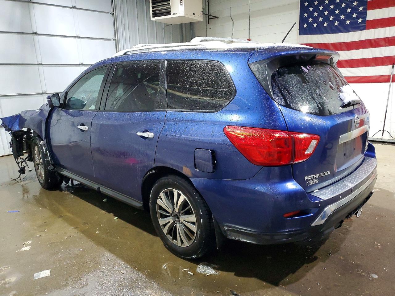 2017 NISSAN PATHFINDER S photo 3