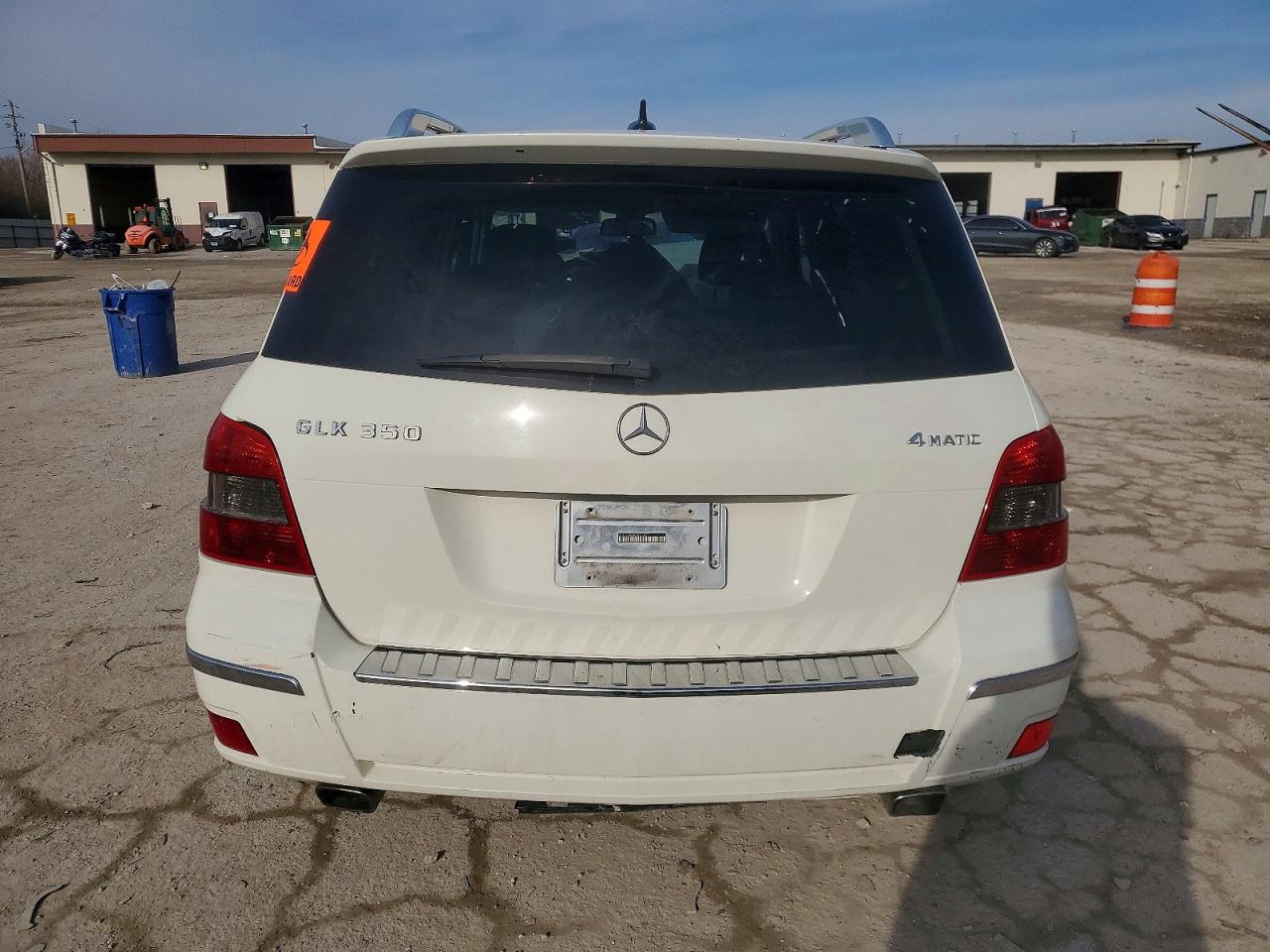 2011 MERCEDES-BENZ GLK 350 4MATIC photo 6