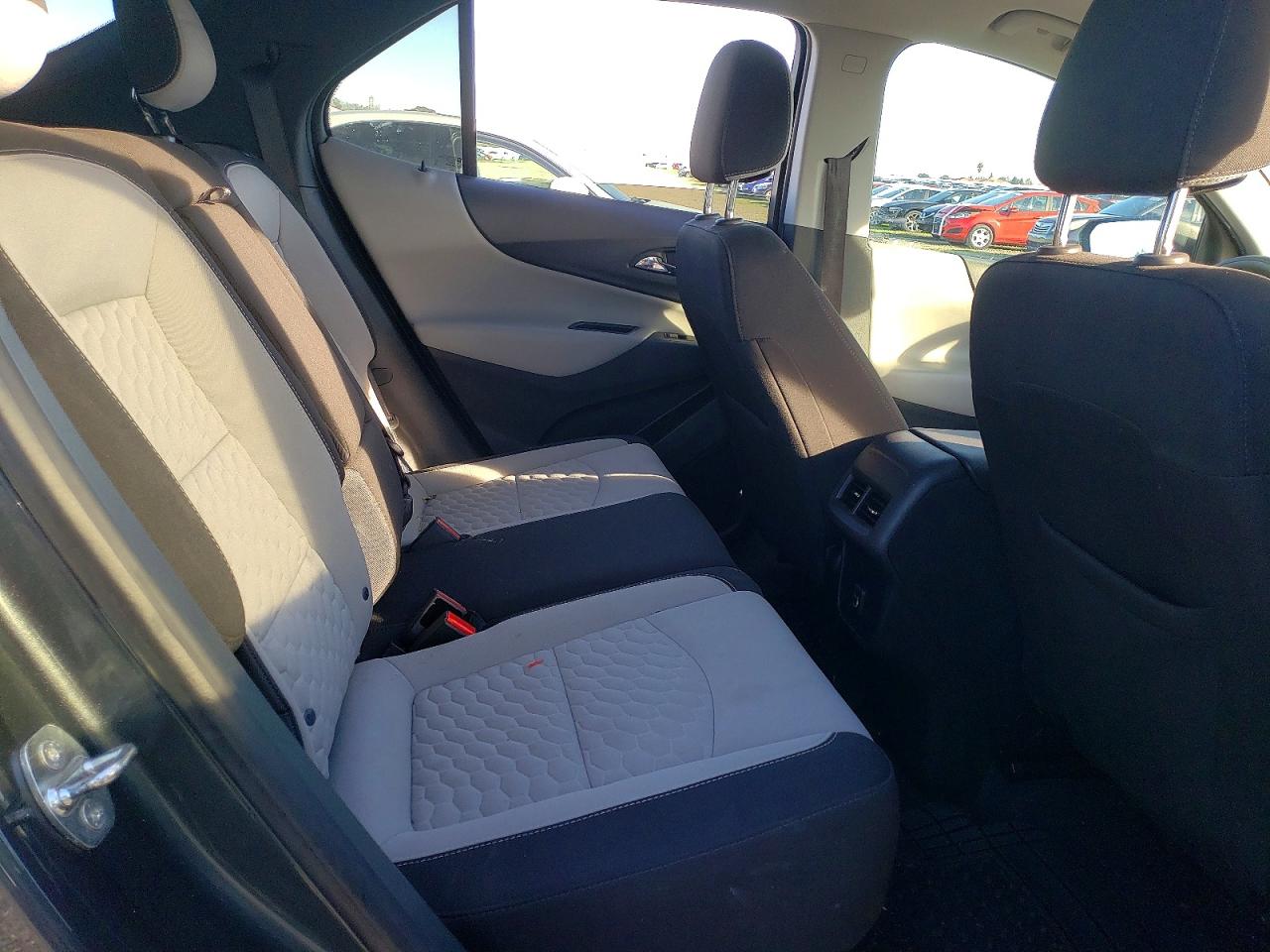 2020 CHEVROLET EQUINOX LS photo 11