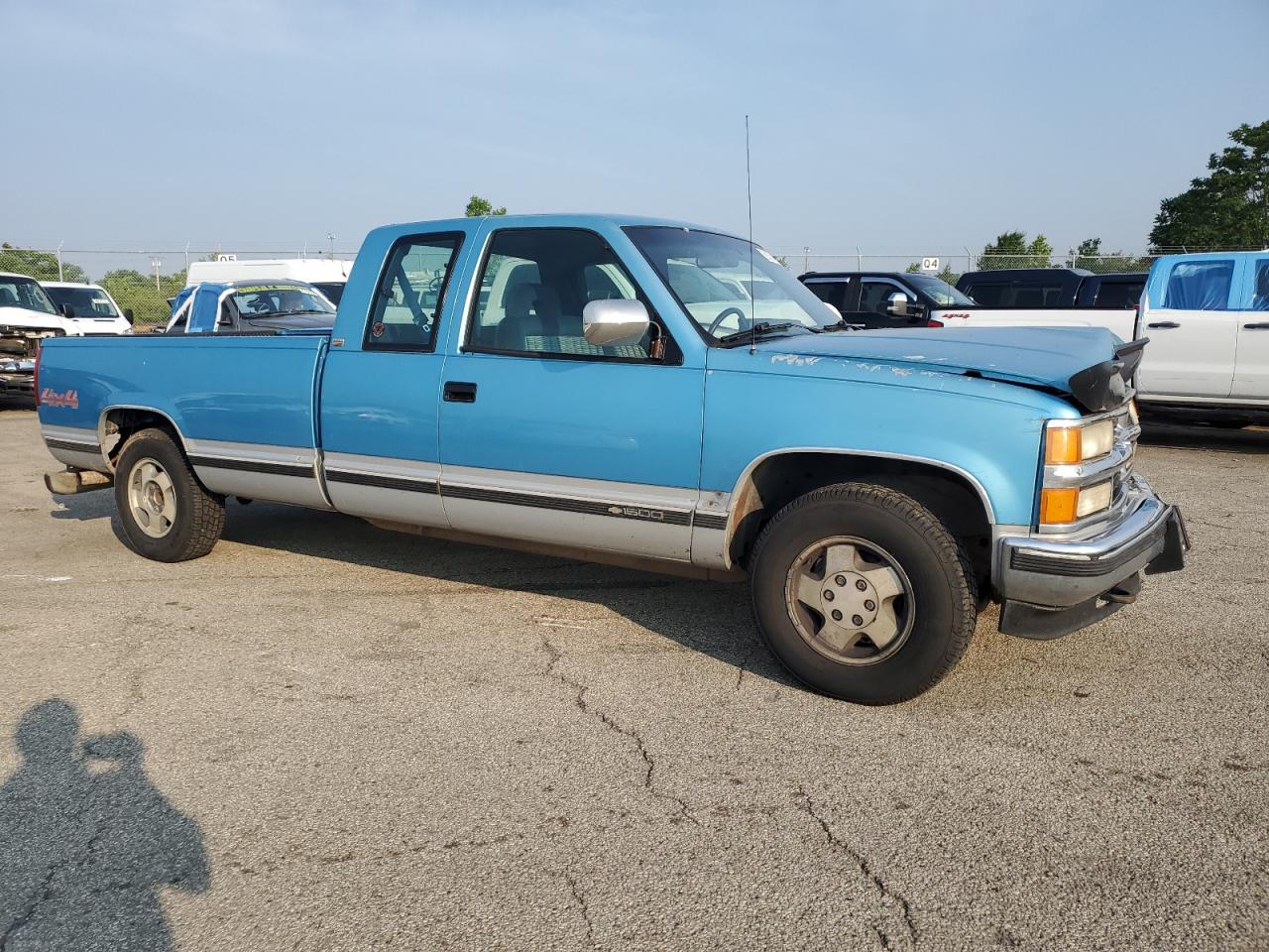 1994 CHEVROLET GMT-400 K1500 photo 4
