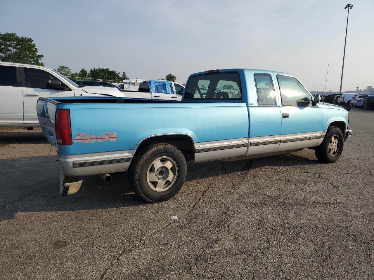 1994 CHEVROLET GMT-400 K1500 photo 3