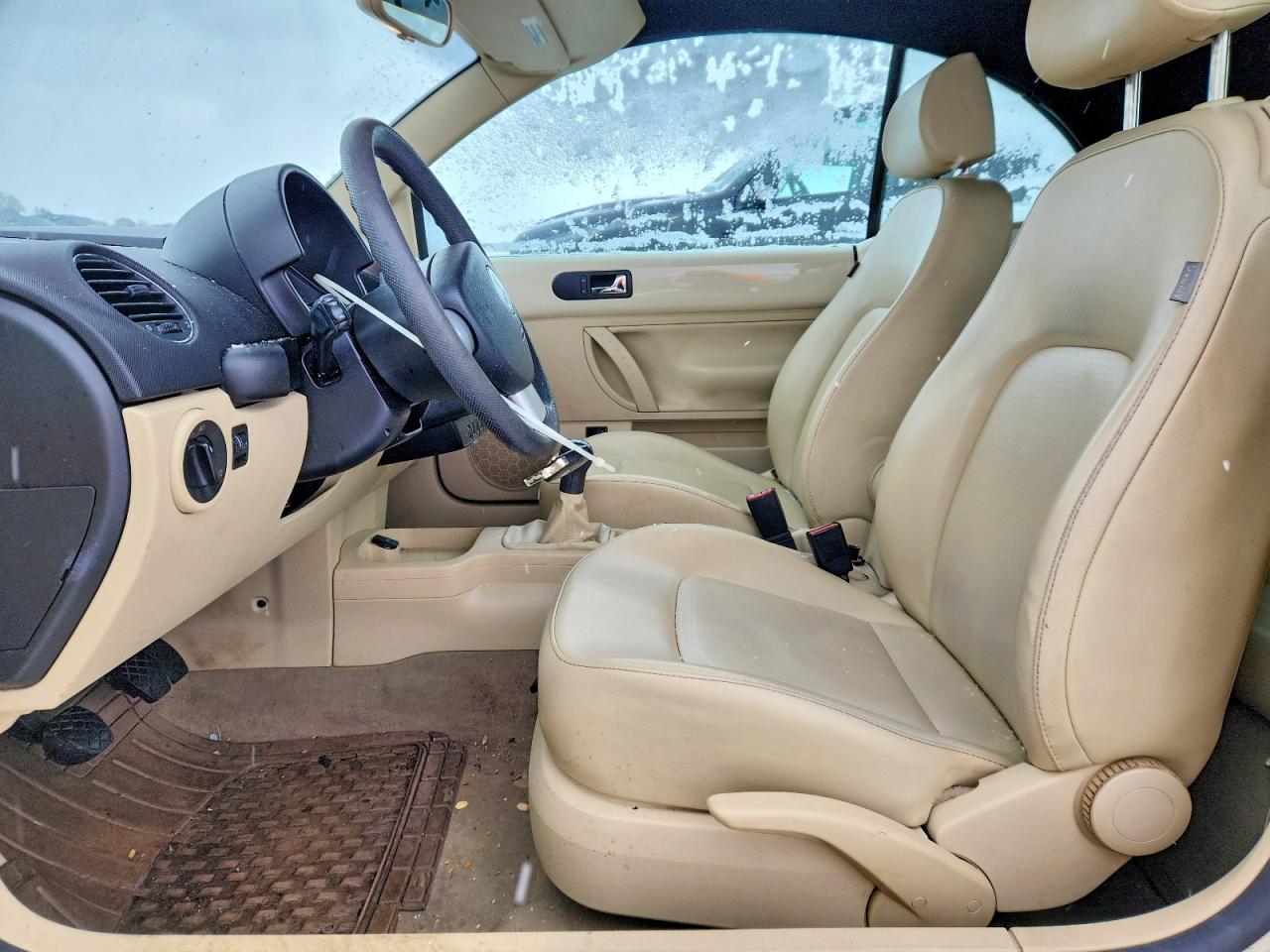 2006 VOLKSWAGEN NEW BEETLE CONVERTIBLE OPTION PACKAGE 1 photo 7