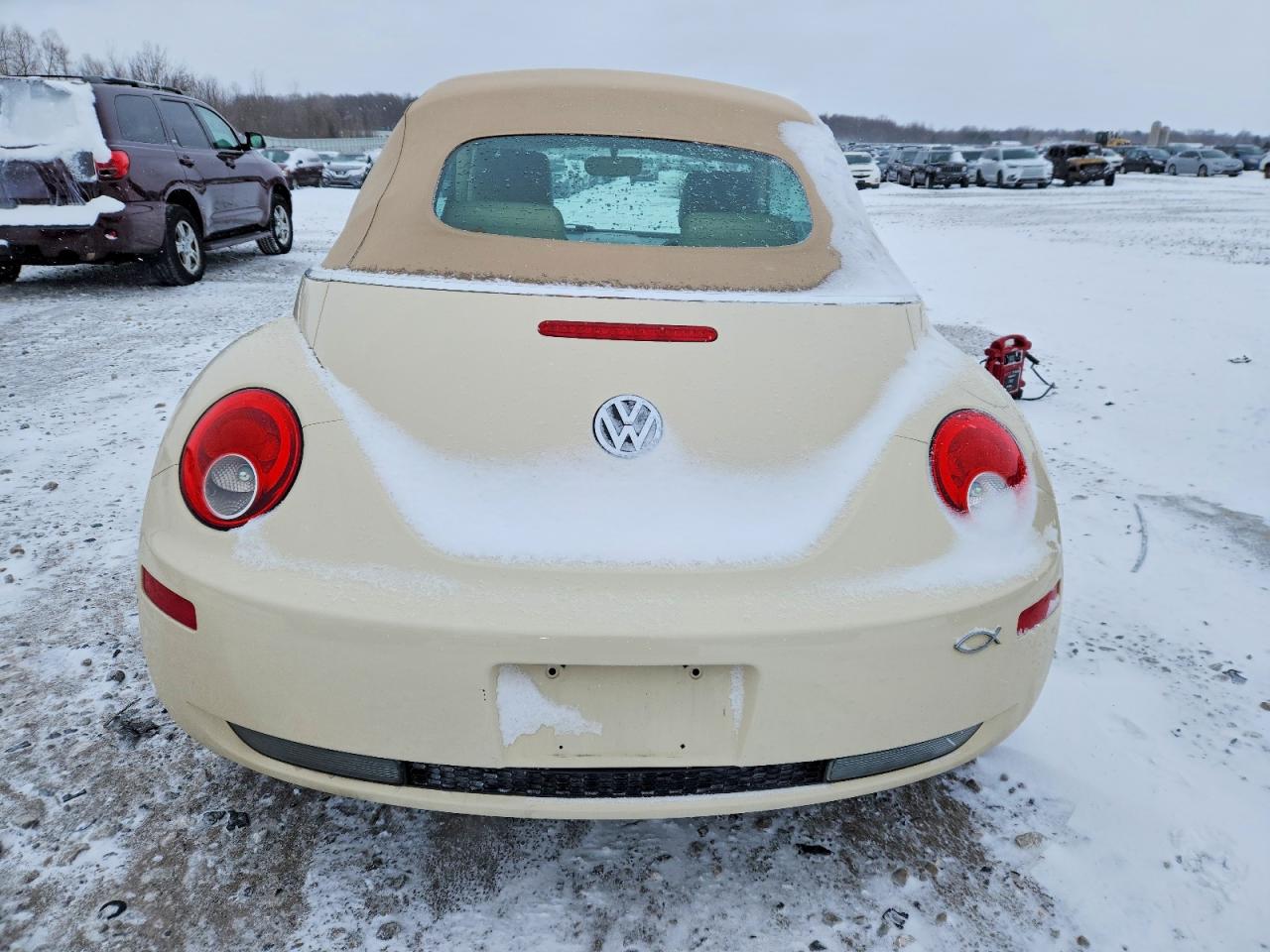2006 VOLKSWAGEN NEW BEETLE CONVERTIBLE OPTION PACKAGE 1 photo 6