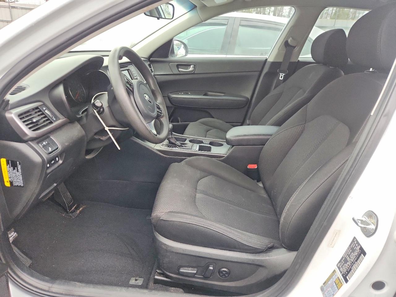 2017 KIA OPTIMA LX photo 7