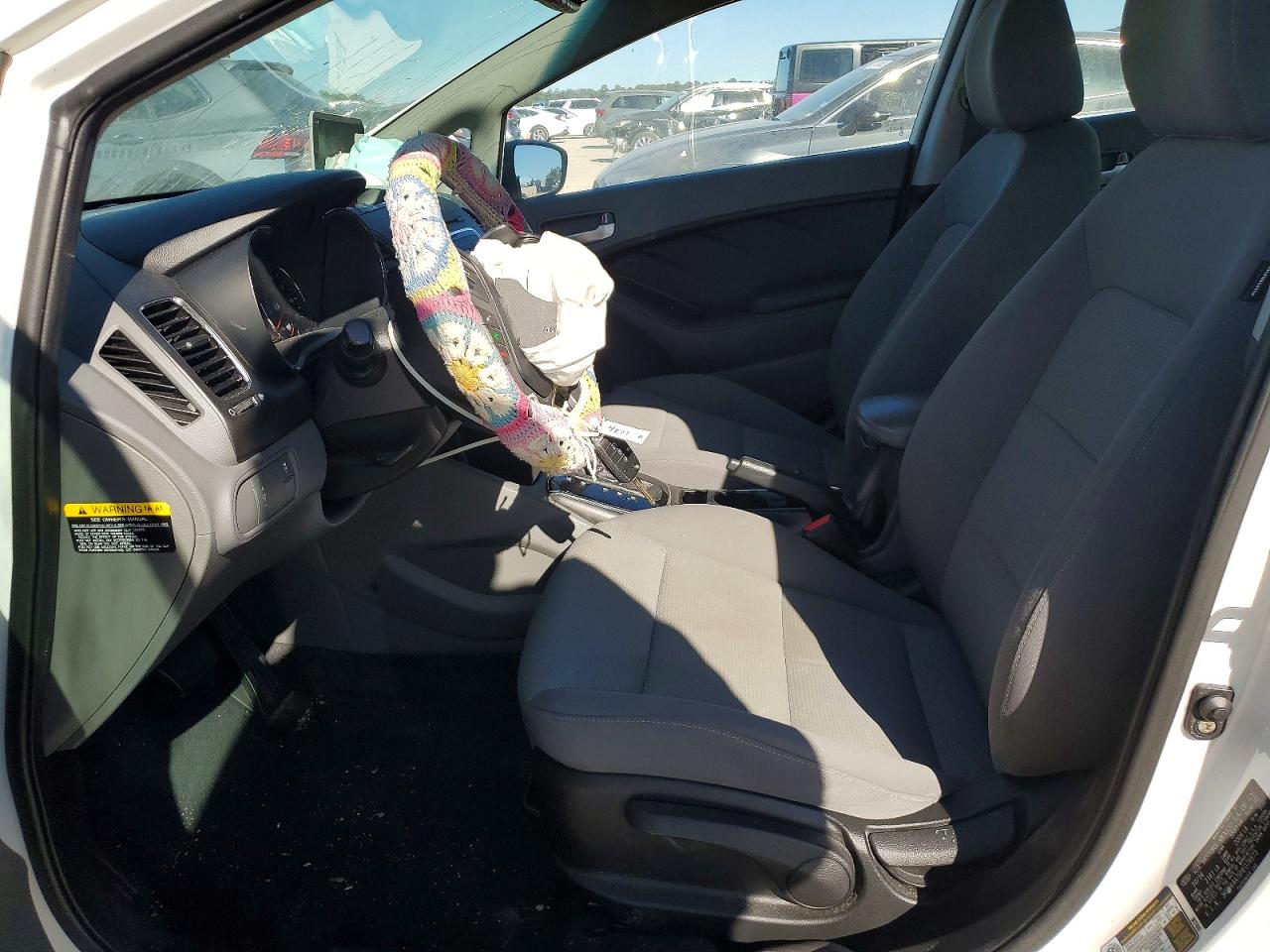 2017 KIA FORTE LX photo 7