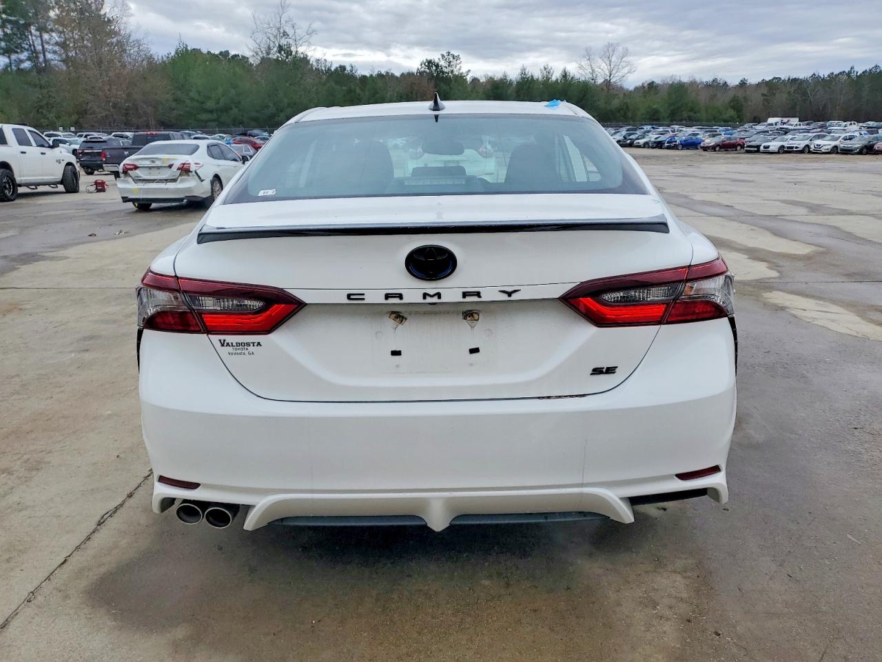 2022 TOYOTA CAMRY NIGHT SHADE photo 6