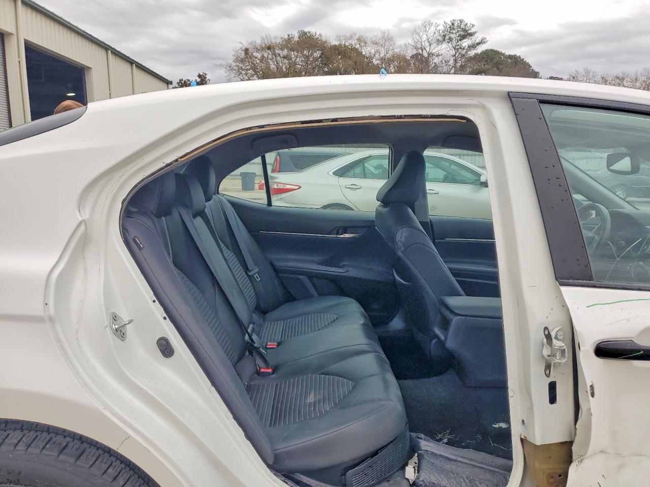 2022 TOYOTA CAMRY NIGHT SHADE photo 10