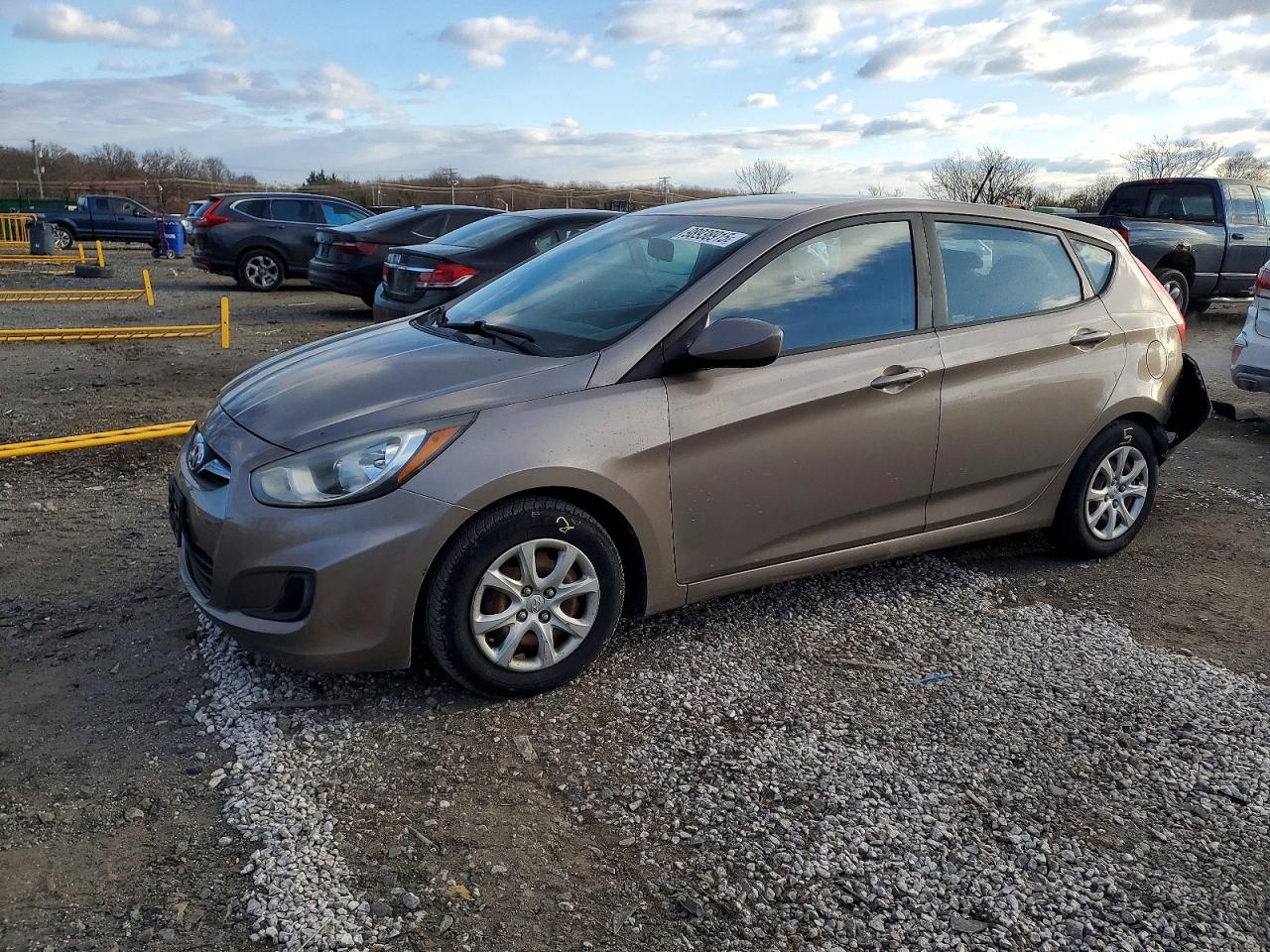 2014 HYUNDAI ACCENT