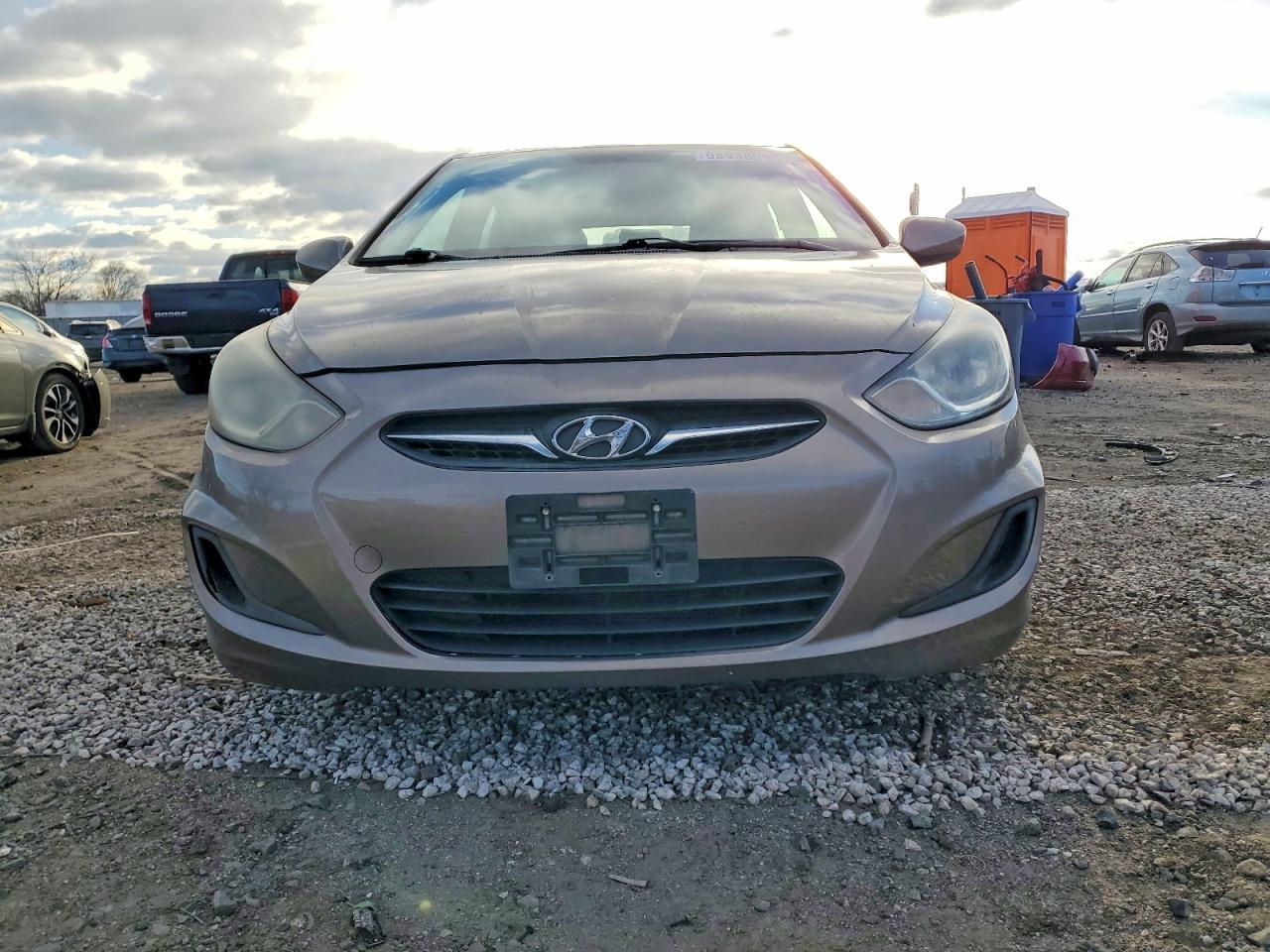 2014 HYUNDAI ACCENT GLS photo 9