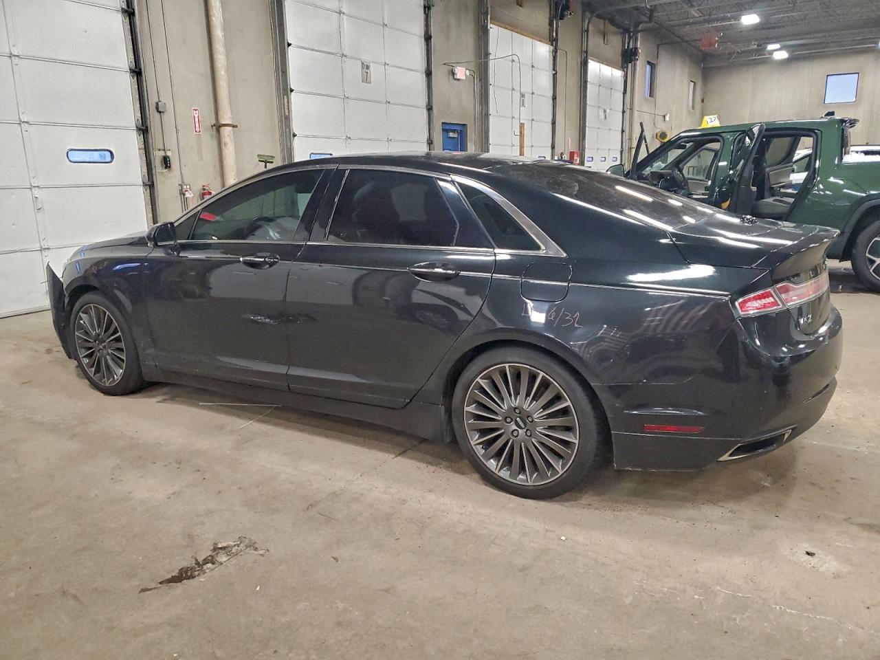 2015 LINCOLN MKZ photo 2